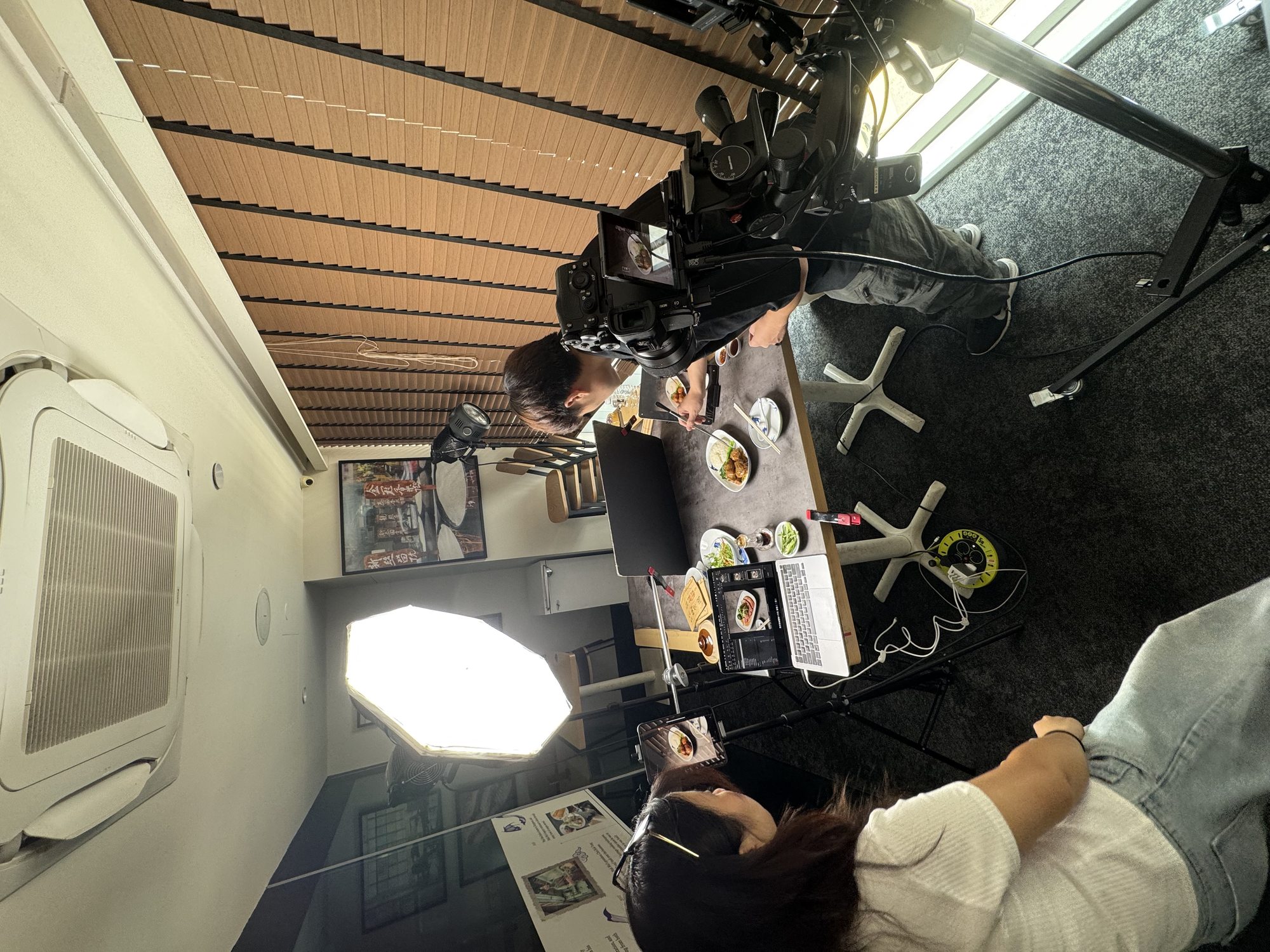 BTS overhead rig setup