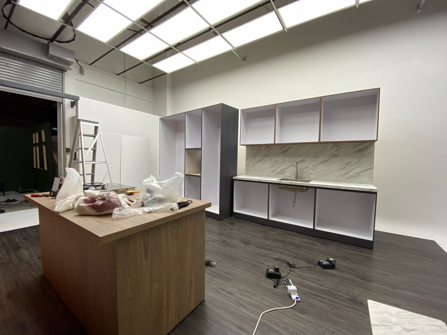 Behind the scenes — the fabricated studio kitchen set for the Electrolux shoot