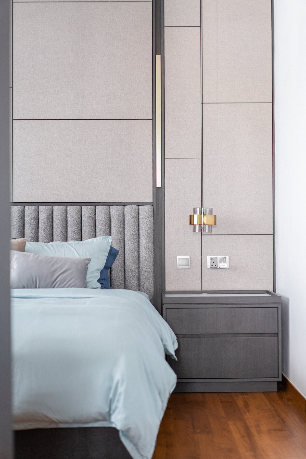 Tai Keng semi-detached home guest bedroom — real estate photography Singapore