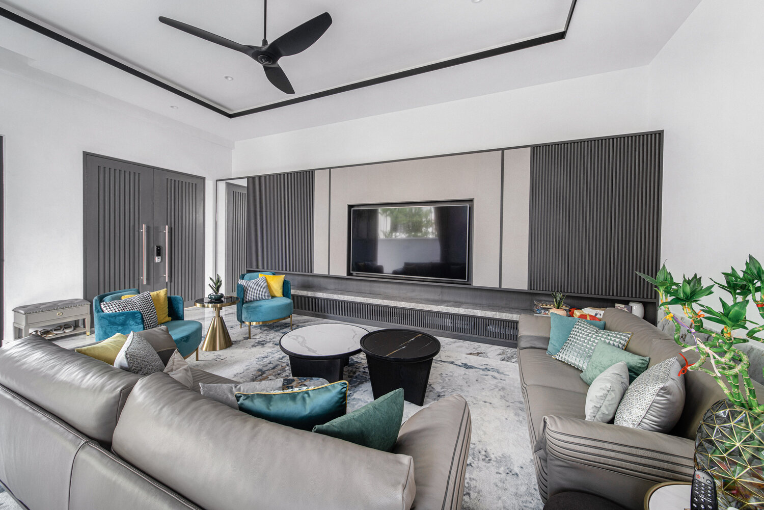 Tai Keng semi-detached home lounge with grey sofa — interior real estate photography Singapore